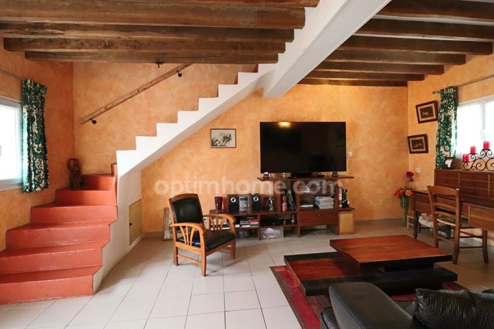 Vente Maison Maison 9 pièces avec jardin, garage et dépendance Longperrier