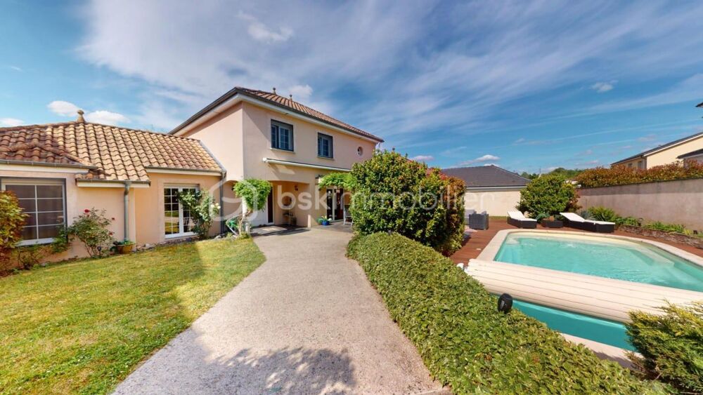 Vente Maison À VENDRE – SPACIEUSE MAISON FAMILIALE AVEC PISCINE ET GRANDE DÉPENDANCE, À PROXIMITÉ DE NANCY Fontenoy sur moselle