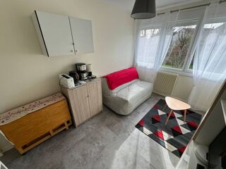  Appartement à louer 1 pièce 19 m²