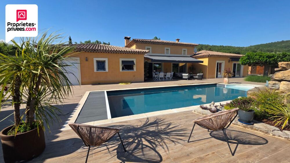 VILLA PLAIN PIED 7 PIECES 203 m2 PISCINE ET TERRAIN PAYSAGER DE 2500 M2
