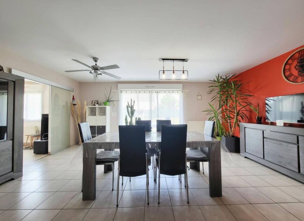 Vente Maison Maison Combrée 130 m2 Combree