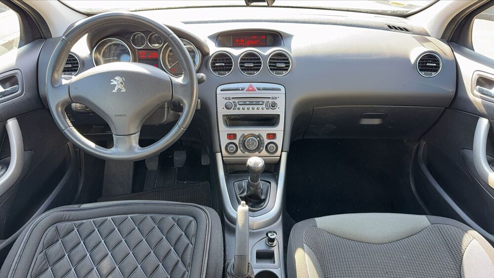 308 I 1.6 VTI 120 Active - Premi&egrave;re main 2012 occasion 57000 Metz