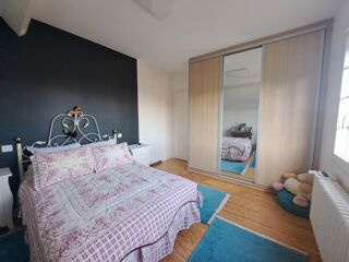  Appartement à louer 2 pièces 33 m²