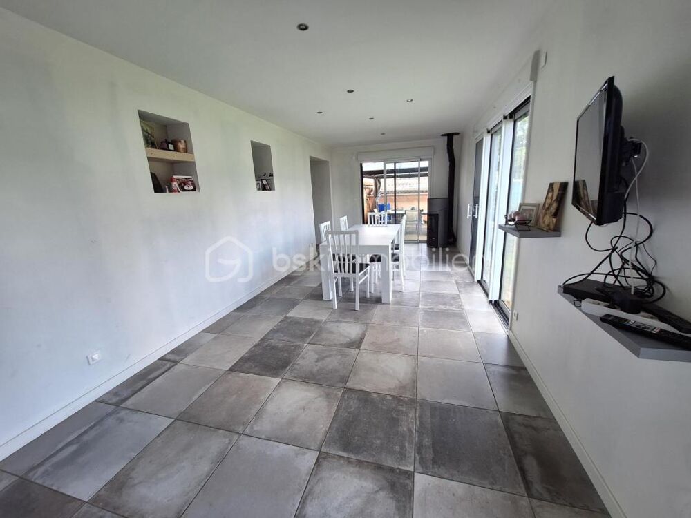 Maison de 169 m² à fort potentiel avec jardin - LE CELLIER (44850)