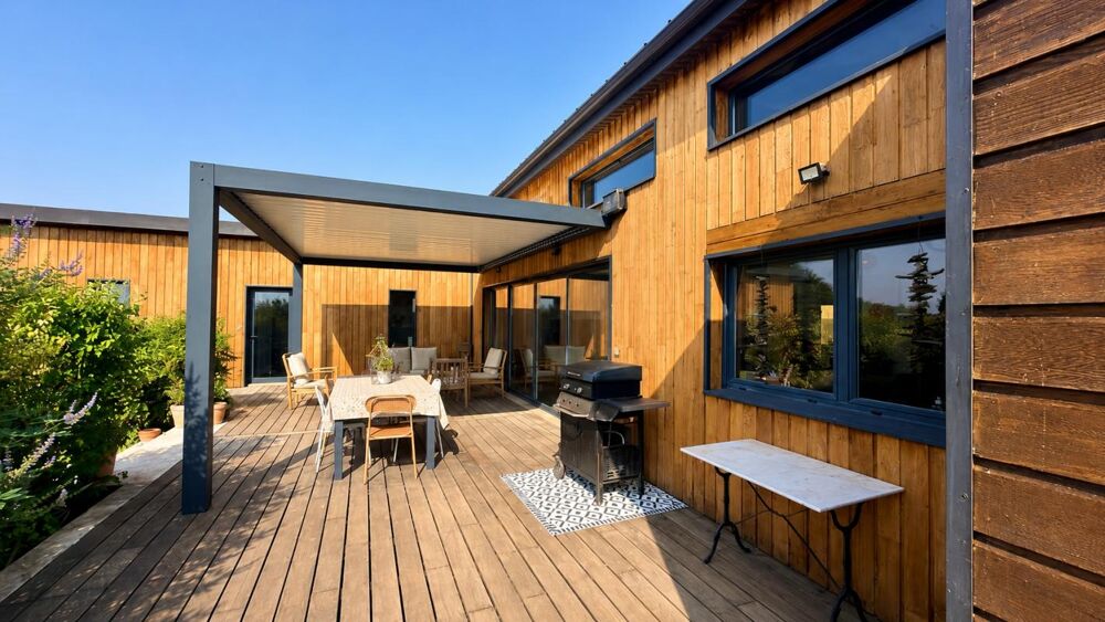 Vente Maison Villa contemporaine T6 avec piscine à moins de 10 minutes de CAHORS Cahors
