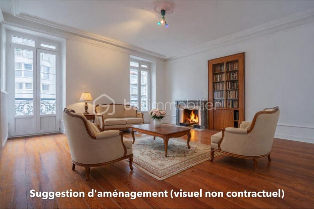 Appartement de caractère de 129 m²  Élégance & cachet au coeur dAix-les-Bains