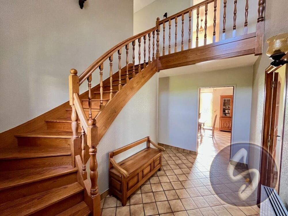 Maison familiale 177 m² - 5 chambres + 2 bureaux - 1 973 m?