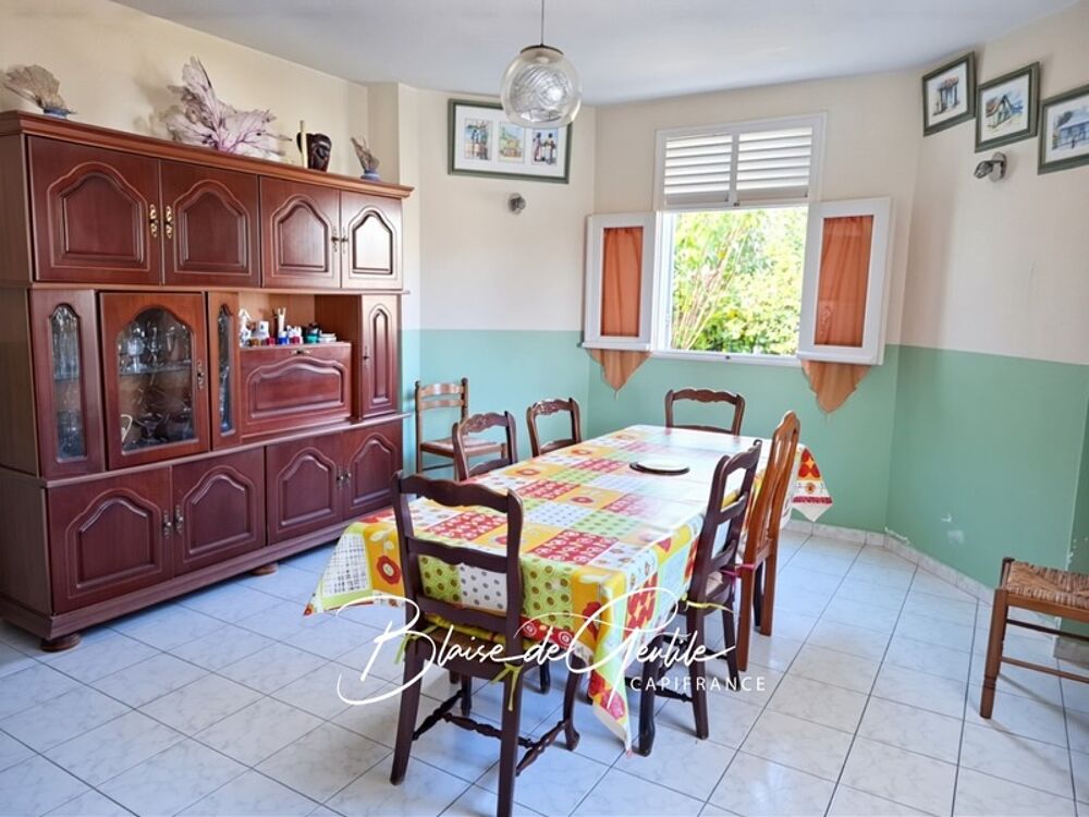 � vendre  Maison Baie-Mahault (97122)