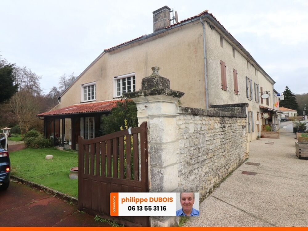 Maison de village de 160 m² à vendre secteur SAINT BRIS DES BOIS (17)