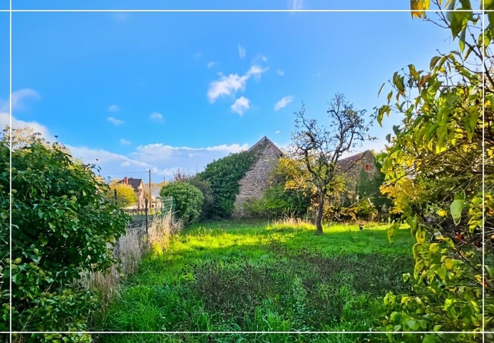 Vente Immeuble Immeuble à vendre HURIEL (03) Grande maison avec deux logements Huriel