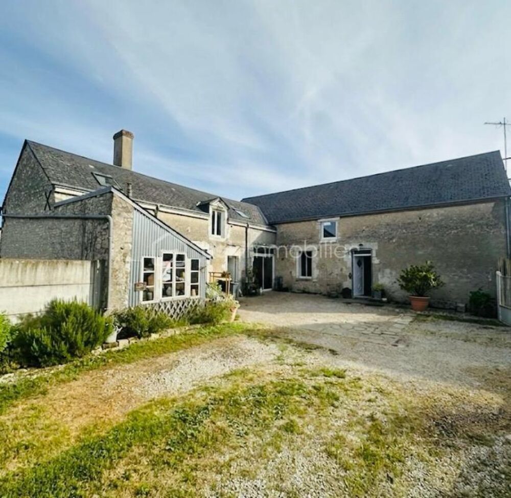 Charmante maison en pierre avec travaux et multiples possibilités