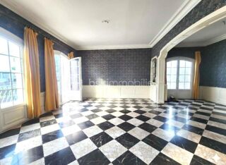  Villa à vendre 6 pièces 182 m²