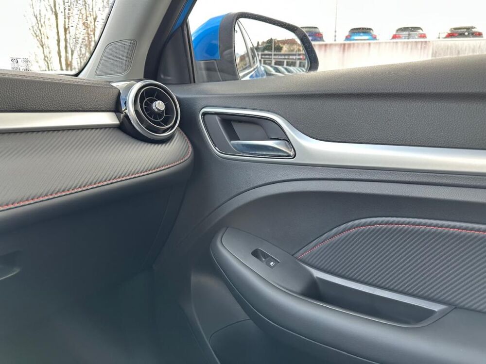 MG.ZS 1.5L VTI-Tech 106ch 2WD Comfort 2023 occasion 78240 Chambourcy