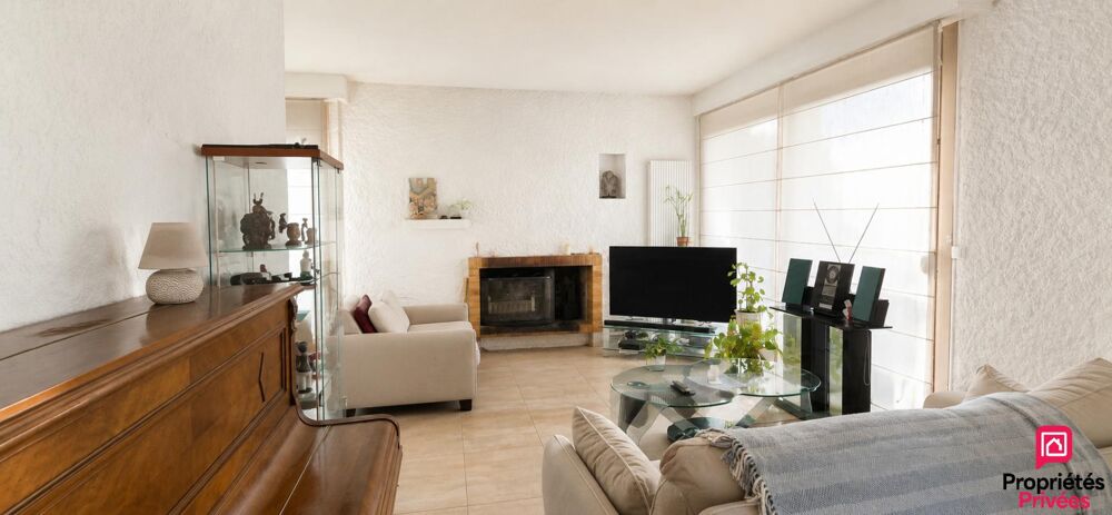 Vente Maison LE BOUSCAT - Maison familiale 4 chambres avec jardin, piscine chauffée et garage Le bouscat