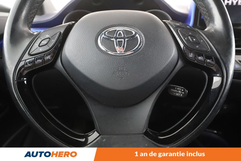 C-HR 1.8 Hybride Graphic 122 ch 2017 occasion 92130 Issy-les-Moulineaux