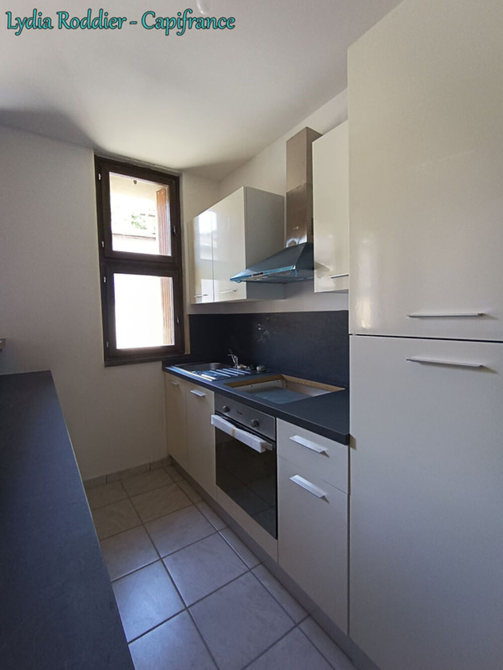 Vente Maison Maison 3 pièces 60 m2 rénovée dans le centre de CHATELDON (63290) - secteur calme Chateldon