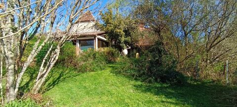   A vendre LIMEYRAT (24), maison de 172 m2 sur un terrain de 2300 m2 Maison - 7 pièce(s) - 172 m²