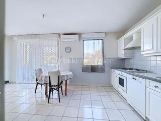  Appartement � vendre 4 pi�ces 97 m�