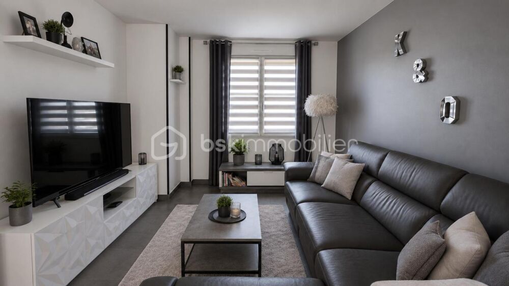 Vente Maison Maison 135 m2 - 4 chambres - garage et terrain 363 m2 Saint pierre du perray