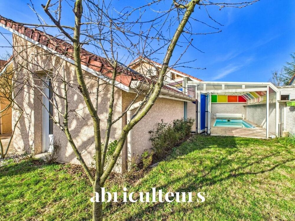 Vente Maison Maison familiale dans un confort moderne avec piscine intérieure en vente à Rillieux-la-Pape (69140) Rillieux la pape