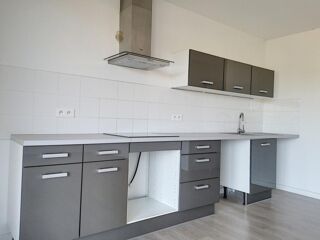  Appartement à louer 3 pièces 68 m²