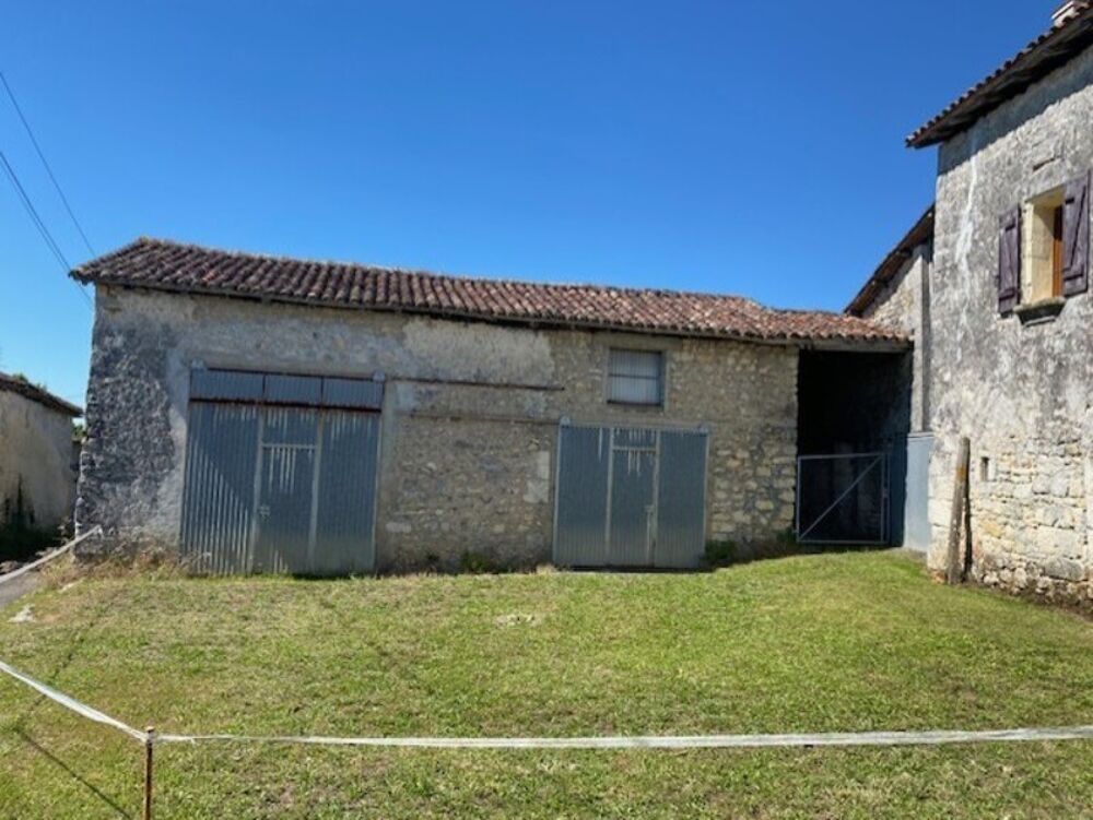 Maison 2 pièces 64 m² à Blanzaguet Saint Cybard
