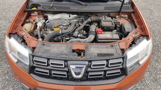 Sandero 0.9 TCe 90 Stepway Explorer - Entretien constructeur 2017 occasion 86100 Chatellerault