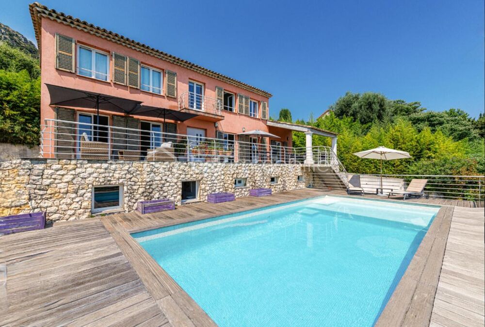 Élégante bastide avec vue mer, piscine et 160 m² d'annexes