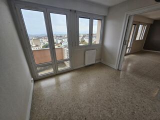  Appartement � louer 4 pi�ces 87 m�