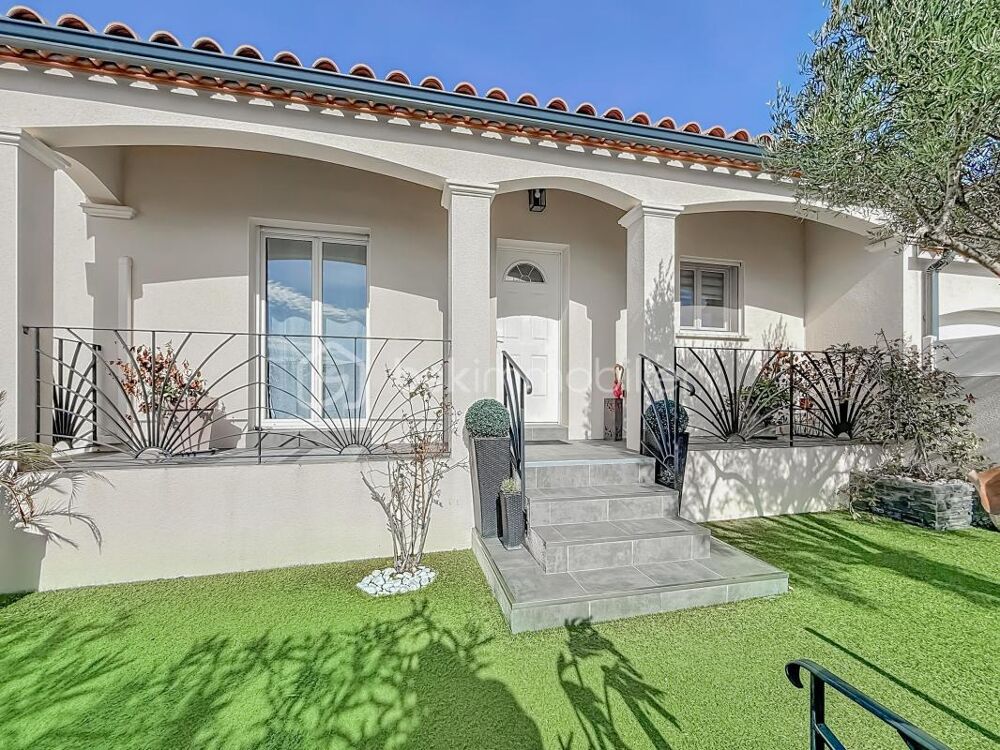 *** CHARMANTE VILLA DE 130 m² AVEC PISCINE ET GARAGE  COURNONSEC ***