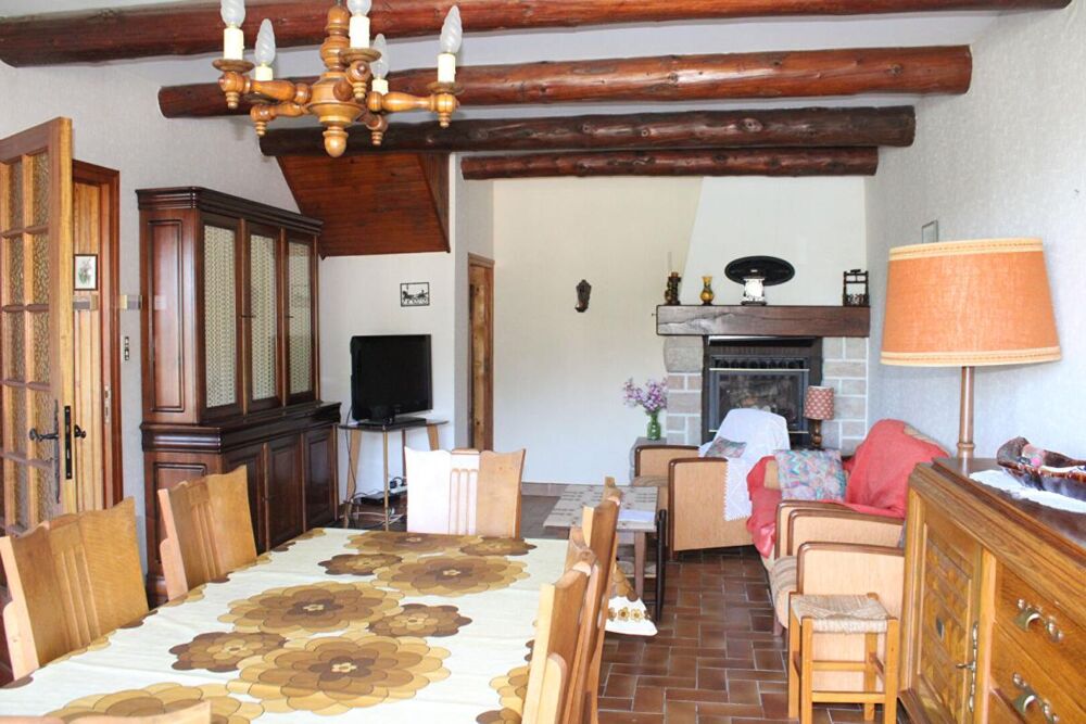 Exclusivité Maison avec deux habitations de 166 m2 sur une parcelle de 5400 m²