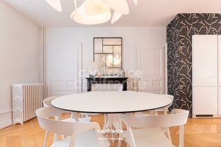  Maison � vendre 10 pi�ces 251 m�