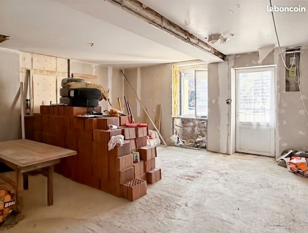 Vente Maison Maison à vendre 2 pièces DANGEUL (72) Dangeul