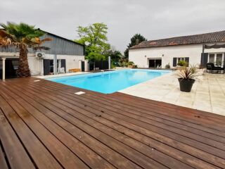  Maison � vendre 4 pi�ces 220 m�