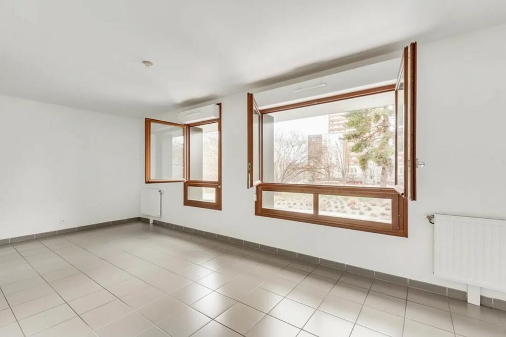 Appartement 1 pièce 32 m² · à Bobigny · 32 m² · 125 000 €