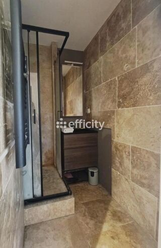  Appartement � vendre 5 pi�ces 87 m�