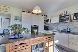  Propri�t�/ch�teau � vendre 8 pi�ces 252 m�