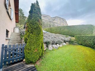  Maison � vendre 9 pi�ces 295 m�