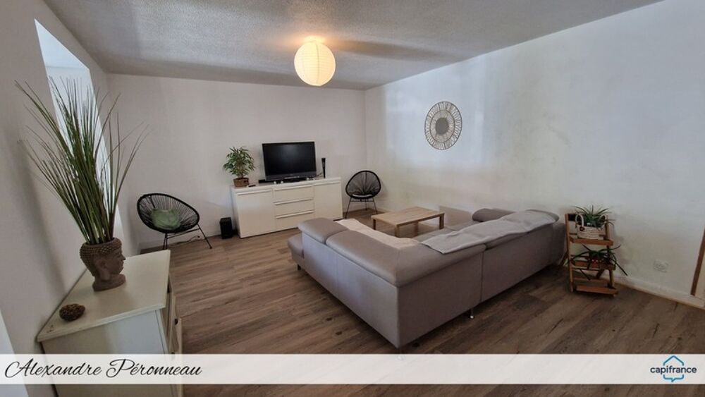 Vente Maison CHATELAILLON à vendre Maison 235 m² Gîte Chambres d'hôtes 12 piéces  - Terrain de 1 200 m² - Vendu loué - Chatelaillon plage