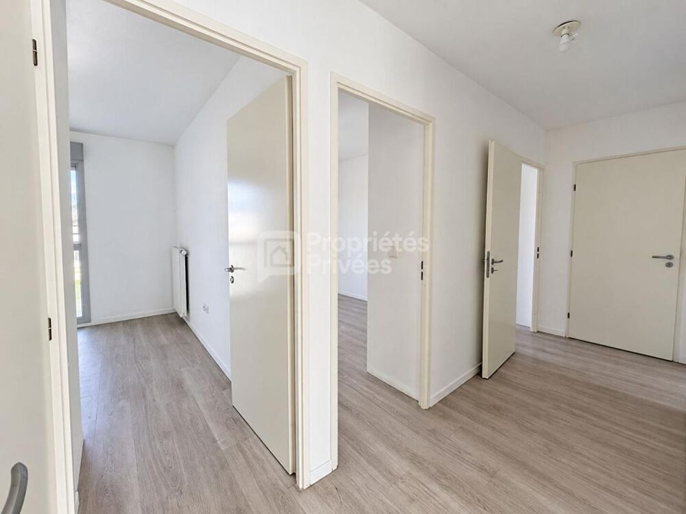 Vente Appartement 94000 CRÉTEIL UNIVERSITE - APPARTEMENT RECENT T4 - 75 M² + BALCON, et 2 PARKINGS Creteil
