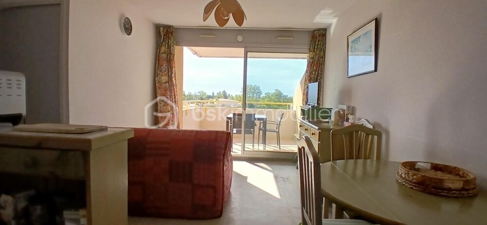 Appartement P2 avec vue dégagée  Secteur Salonique Port camargue plage sud