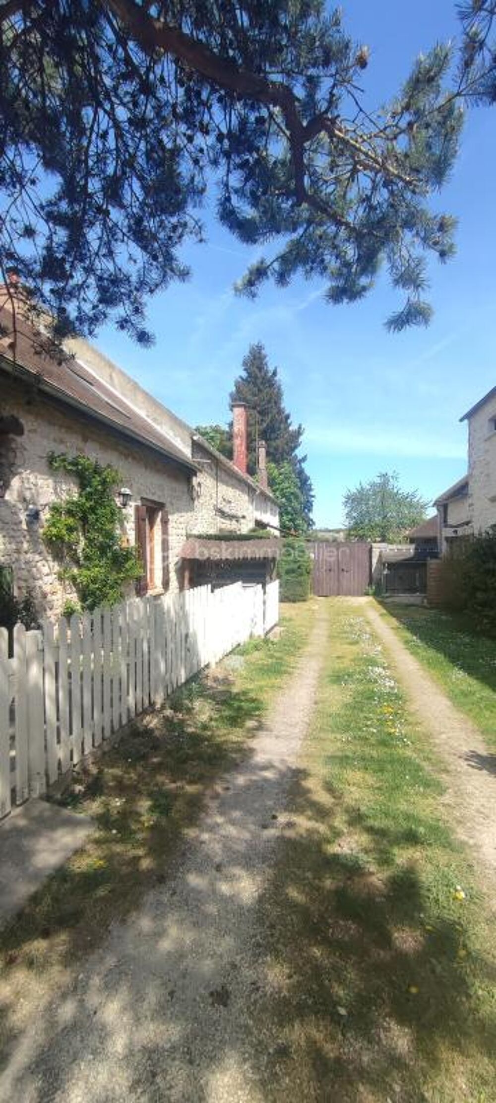 Authenticité et caractère : Maison de ville à découvrir
