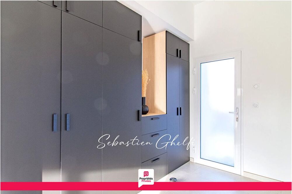 belle maison de plain-pied avec 4 chambres dont 1 suite avec garage