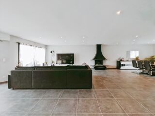  Maison  vendre 4 pices 204 m