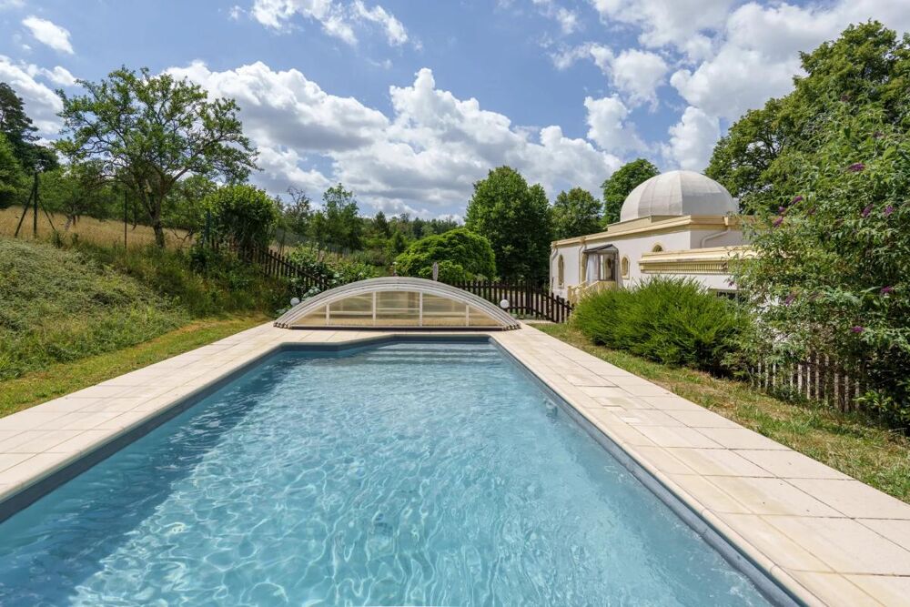 Maison de 9 pièces de 254 m² à Mirecourt