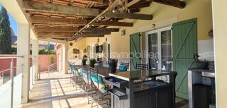  Villa à vendre 8 pièces 165 m²