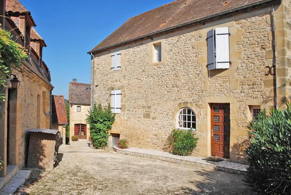 Domaine ferme auberge gîtes 30 pièce(s) 650 m2