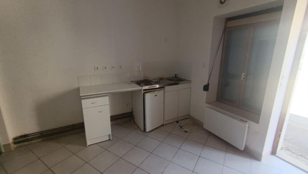 Ensemble immobilier ? F4 + Studio indépendant + Dépendance ? 5 pièces ? 139 m² ? 90 000