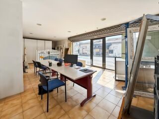  Immeuble à vendre 280 m²