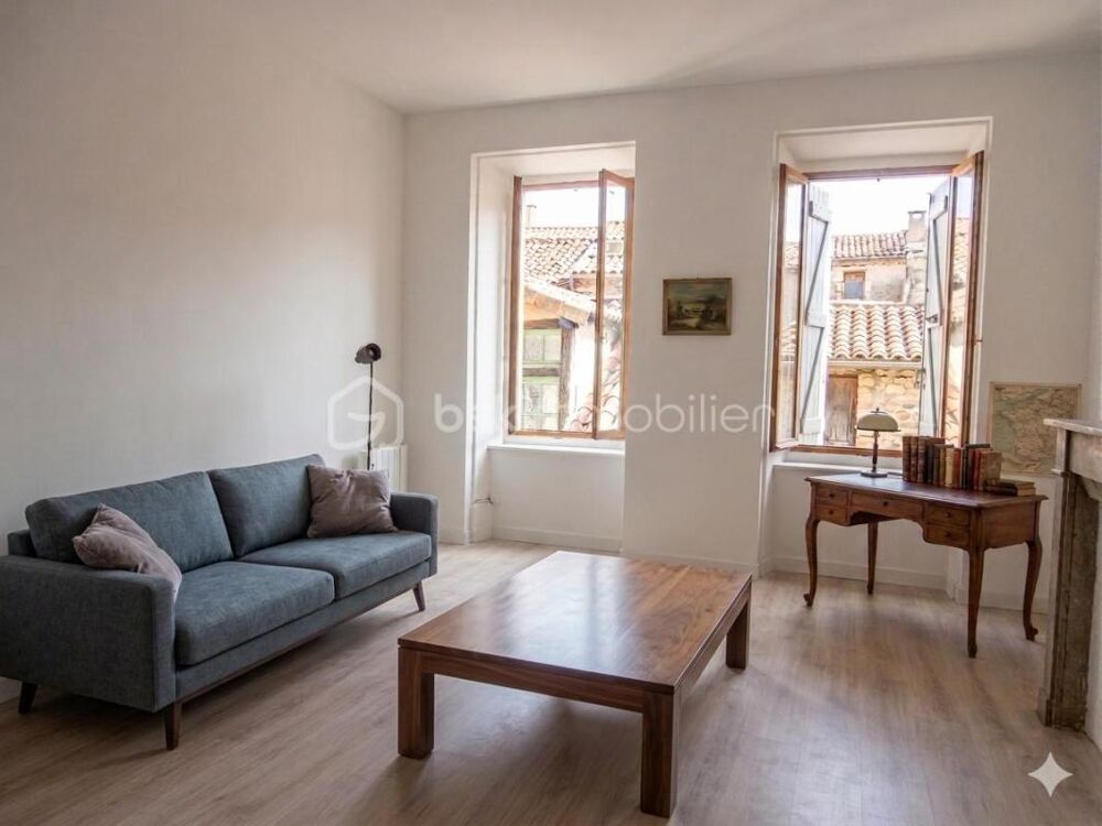 Vente Appartement Grand T1 de 30 m2 en centre ville de Villefranche de Rouergue Villefranche de rouergue